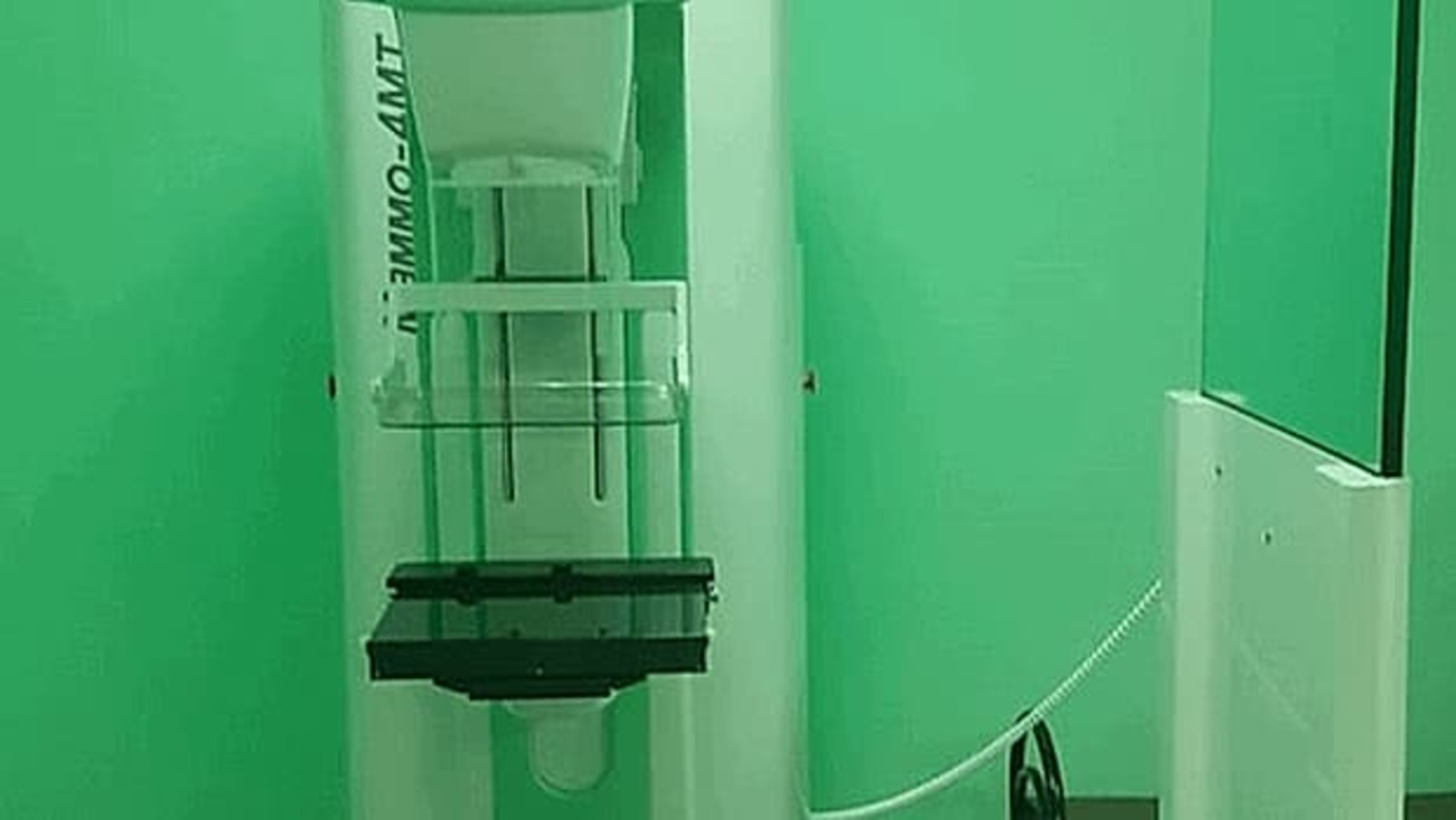 Современный аппарат для диагностики и лечения рака получила больница Стерлитамака