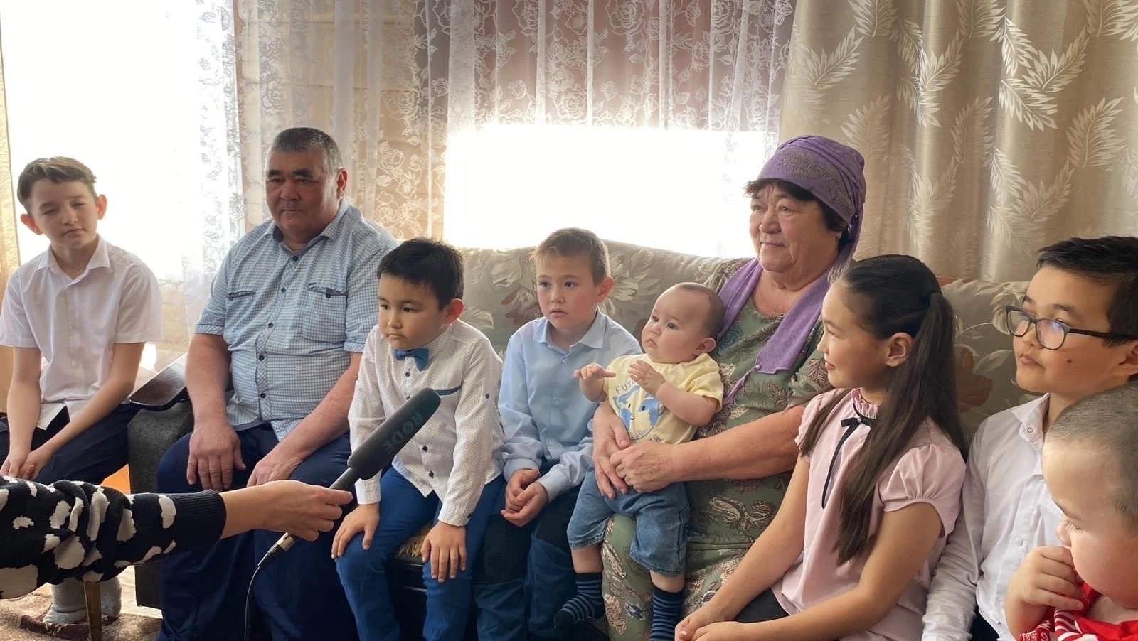 Аҙнағолдың матур пары