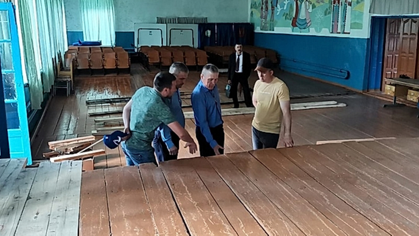 В Аскинском районе идет ремонт социально-культурных центров