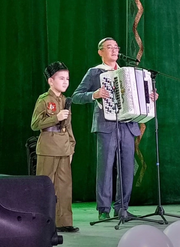 “Атайҙар һәм уландар” конкурсында - Гран-при!